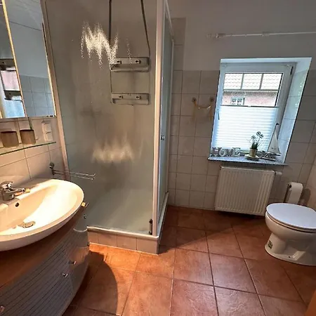 Hof Baden, * Schneverdingen